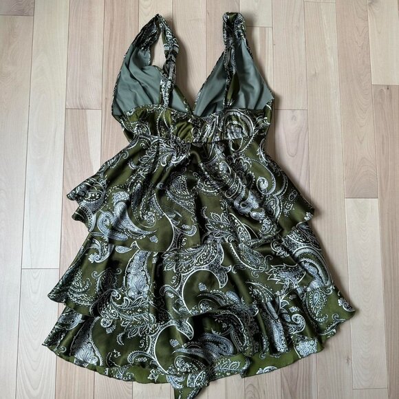 Y2K Satin Paisley Dress – Tiered, Padded Bra, Made in USA - Picture 7 of 8